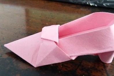 简单折纸高跟鞋的折法图解 折纸高跟鞋简单又漂亮