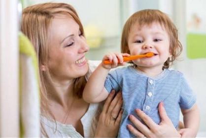 宝宝小黑牙怎么回事？原来是缺钙了！