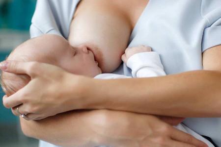 宝宝瓶喂后不愿吃母乳，怎么办？