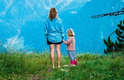 孩子为什么会有不自信的表现？快看看自己做错了吗？