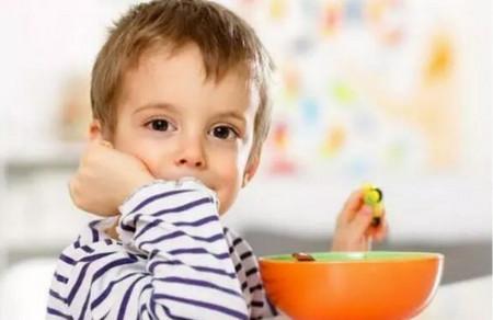 在夏天宝宝多喝这5款鲜汤，可以消暑润肺！