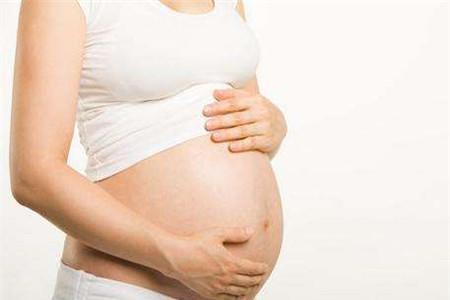 孕妇内检后出血正常吗 不要吓着自己