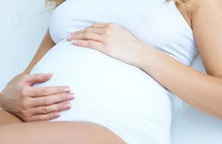 胚胎停止发育是什么原因