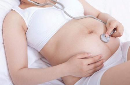 怀孕后总感觉肚子鼓鼓的是怎么回事