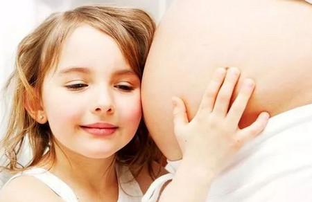 3个理由告诉你，孕妇不能抱小孩是有道理的！