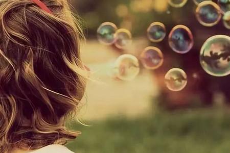 孩子玩泡泡水的危害，没想到还藏有这些风险！
