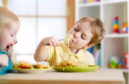孩子饮食有禁忌，哪些食物不能随便吃？