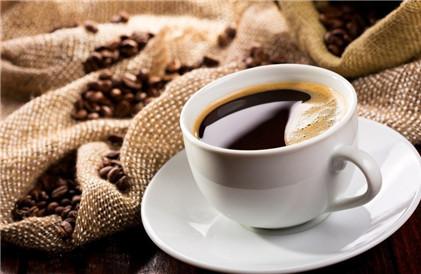 早上空腹喝咖啡可以减肥吗 空腹喝咖啡真的好吗？