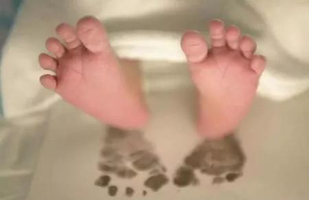 新生儿脚印是干嘛用的