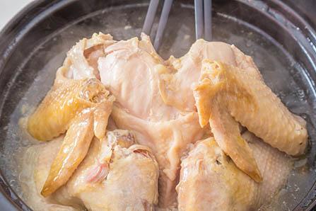 孕妇肾积水不能吃什么 这几类食物应远离