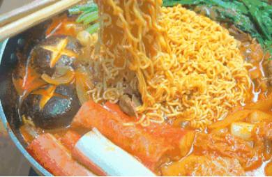 孕妇能吃泡面吗，孕妇不能吃哪些食物