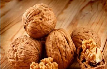 孕妇吃核桃对胎儿有什么好处吗