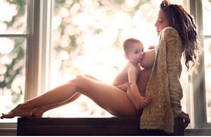 母乳性腹泻该怎么办？