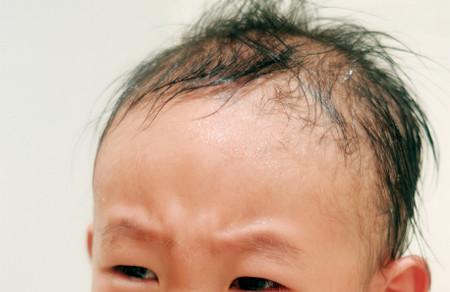 宝宝洗澡时爱哭是怎么回事