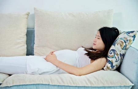 孕妇平躺胎儿会有什么影响