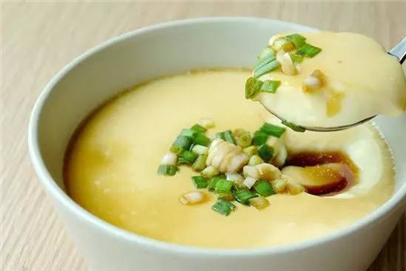 减肥可以吃蒸鸡蛋羹吗 蒸蛋热量高吗？