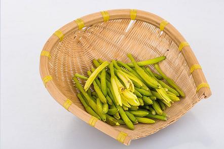 宝宝可以吃黄花菜吗