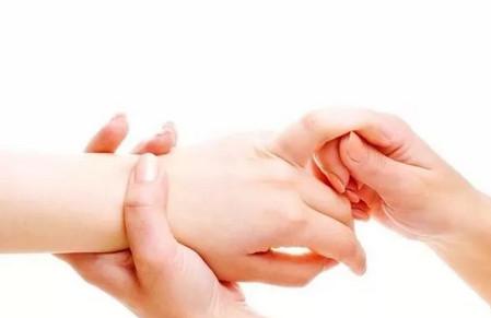 孕晚期胎儿发育很好有什么表现