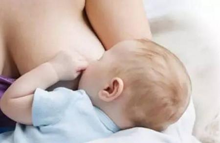 新手妈妈母乳喂养的十个建议