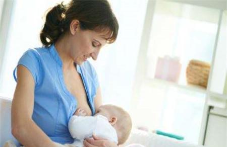 哺乳期宝宝发育迟缓是为什么 新妈妈不要这样做