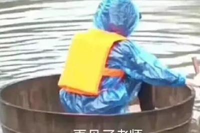 孩子没交作业，家长也要罚站？这位老师的“师威”有点大