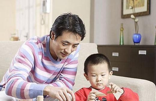 中国家长带孩子累，主要原因家长都知道，却又不愿承认