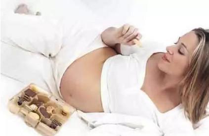 缓解孕期腰酸背痛9大方法！
