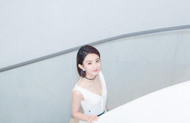 冯绍峰赵丽颖领证，奉子成婚真的会不好意思说吗？