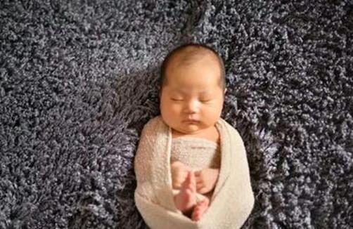 宝宝“蛋壳照”越来越多，专家建议你不要自食其果，要避免这三点