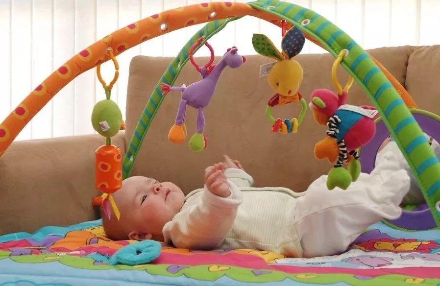 1-12个月宝宝适合什么玩具
