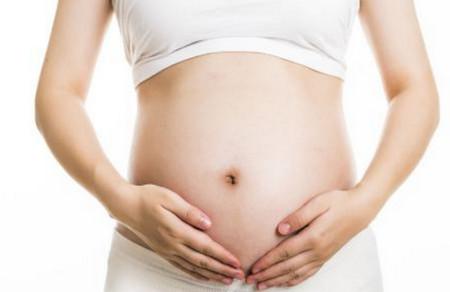 孕期频繁摸肚子会早产吗