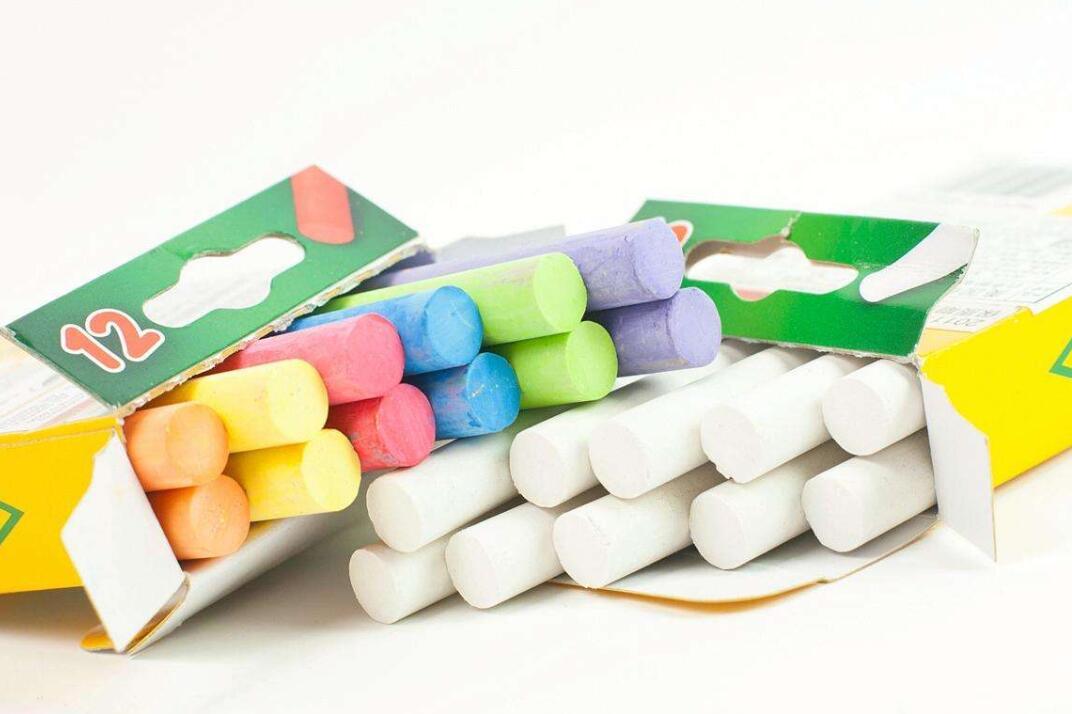 宝宝误食粉笔怎么办