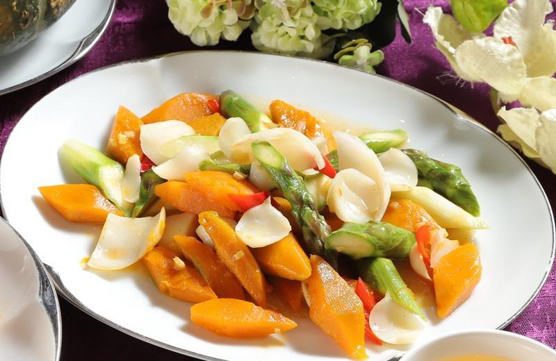 南瓜百合燴蘆筍 清爽開胃的秋季料理