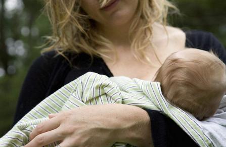 哺乳期妈妈感冒后的母乳喂养要注意这几点