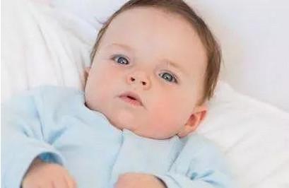 孩子身上有这3种表现很可能是缺钙了