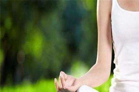 瑜伽产后修复体式