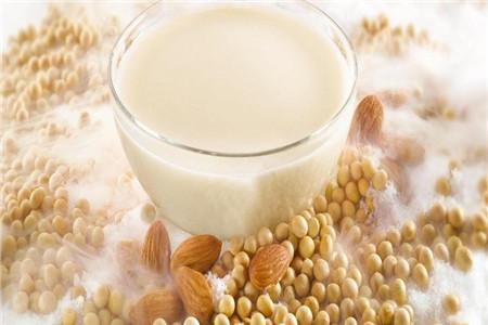 小月子营养食谱大全 养好身体就吃这些