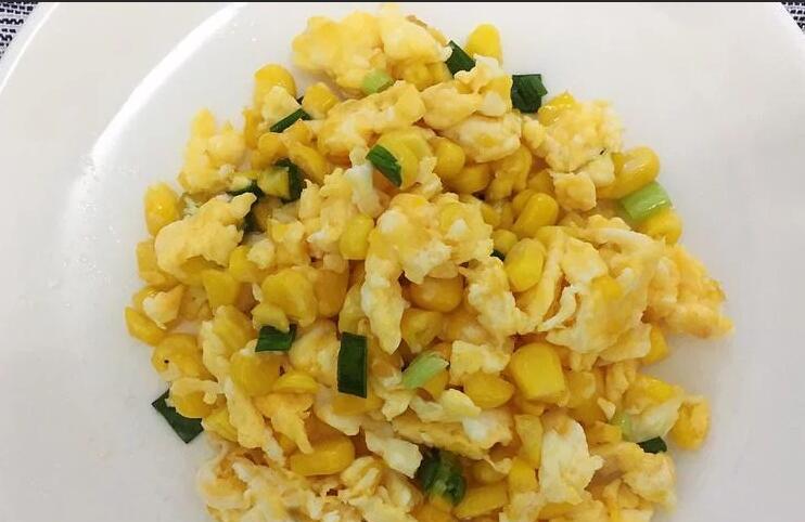 玉米粒炒蛋 高纖維高蛋白的快手菜