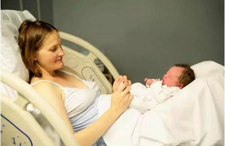 产后坐月子要注意些什么