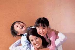 怎么管教熊孩子