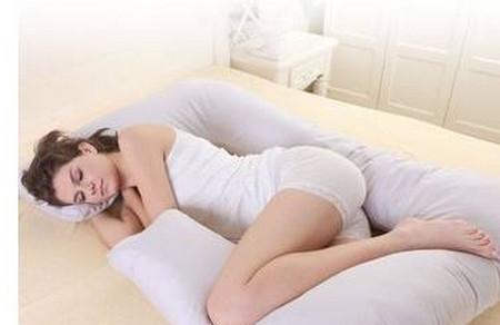 孕早、中、晚期正确的睡觉姿势