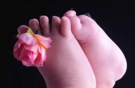 宝宝多大可以穿鞋