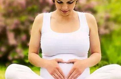 孕期生理性乳房胀痛怎么缓解？