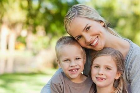 不想孩子懒惰，家长要放手这4件事？