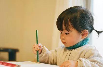 宝宝几岁有书写能力
