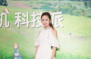 颖儿亲临Healthy Times有机体验现场，分享产后瘦身秘籍
