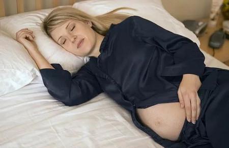 怀孕熬夜对胎儿有影响吗