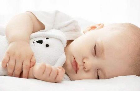 宝宝睡觉打呼噜会影响大脑发育吗