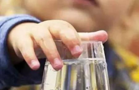 宝宝不爱喝水有什么危害？