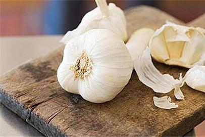吃大蒜可以治疗痔疮吗 大蒜对痔疮有效果吗？